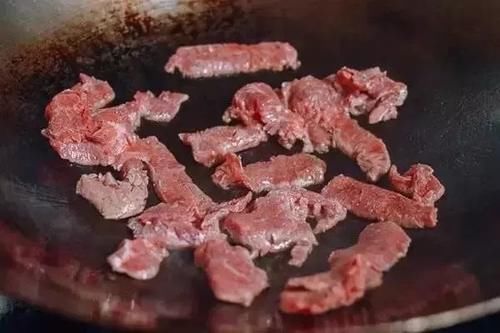  『牛肉』牛肉怎么做好吃？番茄牛肉的做法