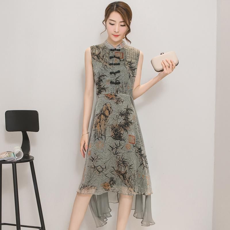 新出的一款“高高裙”,妩媚有女人味,还显腿长,适合小个子MM