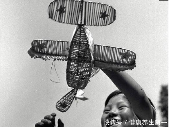  「拍摄」美国人拍摄的1959年四川成都 想不到59年的四川成都是这