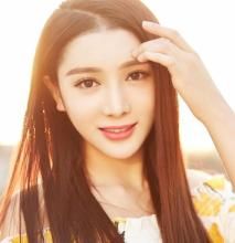 赵本山最美女徒弟任娇，坠楼身亡，死因至今朴素迷离，谣言满天飞