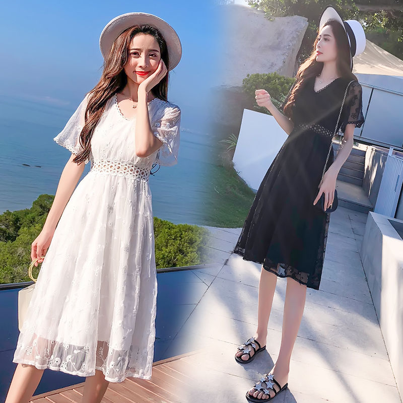 蕾丝的优雅永不过时，悠悠女人味挡不住，8090后女人穿，超美