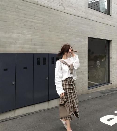  『气质』春季穿搭还没搞定？人见人爱的十组穿搭示范，减龄甜美有气质