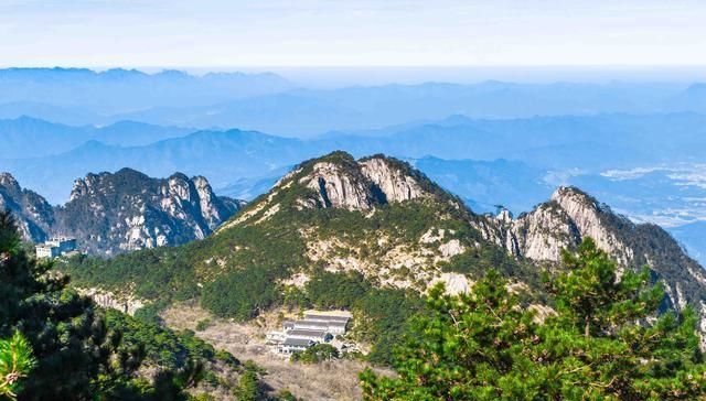 人人都说黄山美，你知道美在哪里吗？快来感受与众不同的五绝奇景