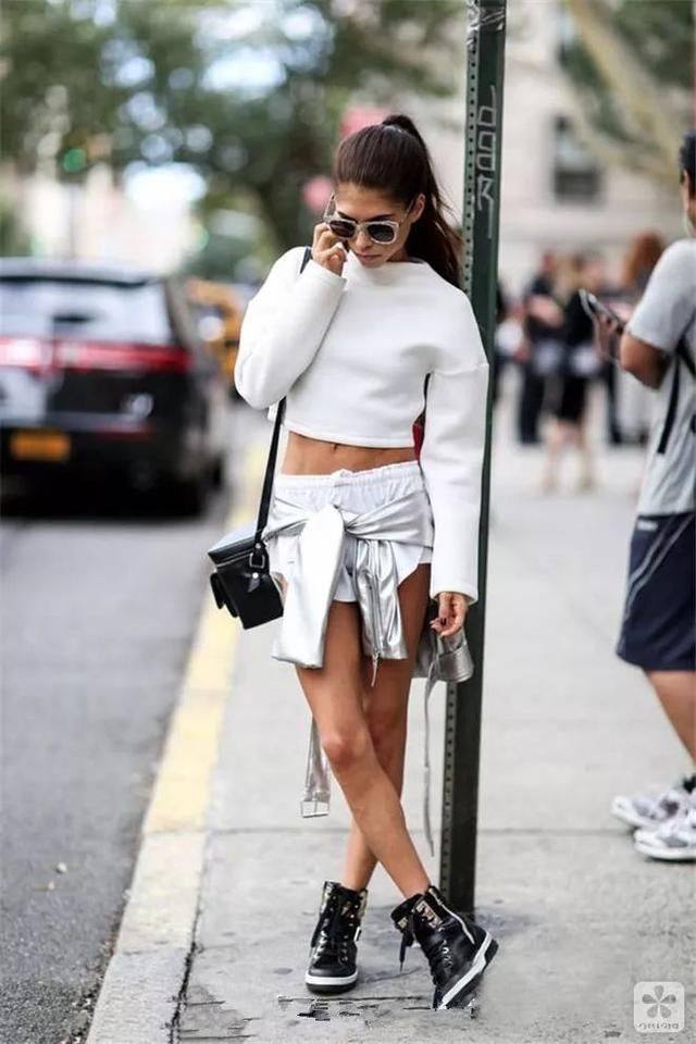 论一个“伪球迷”的自我修养：先跟着“少女幂”学一学不同单品的