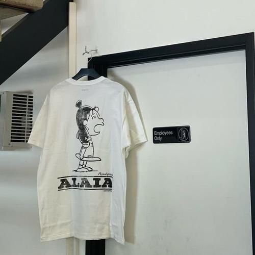 【提前】陈冠希提前为女儿庆祝3岁生日陈冠希爸妈姐姐齐聚拍温馨全家福