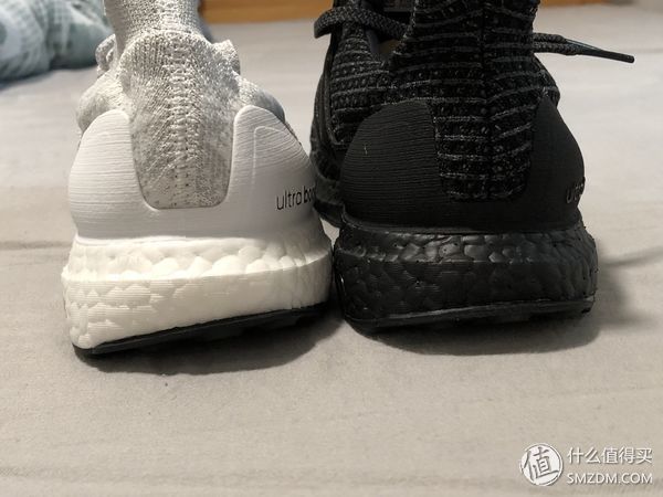 几款热门boost跑鞋展示