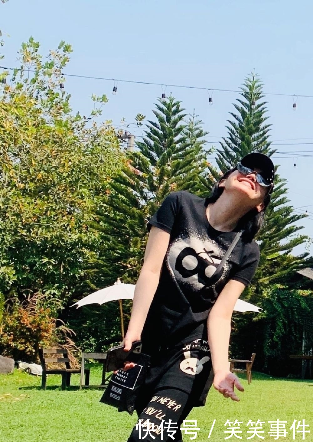 「 高级」剪掉十年长发却意外时尚高级,至少年轻20岁,50岁许晴也太惊艳了