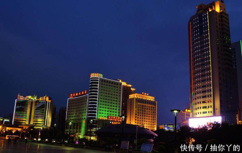 广西关系最铁的3座城市，若实现“合并”，有望超过首府南宁？