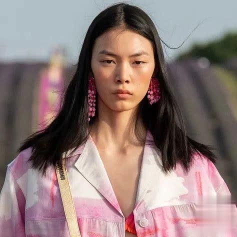  「粉色」粉色真的太好看了！春天穿气质又柔美