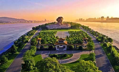 世界上最大的内陆洲,有1700多年的历史,被誉为“中国第一洲”