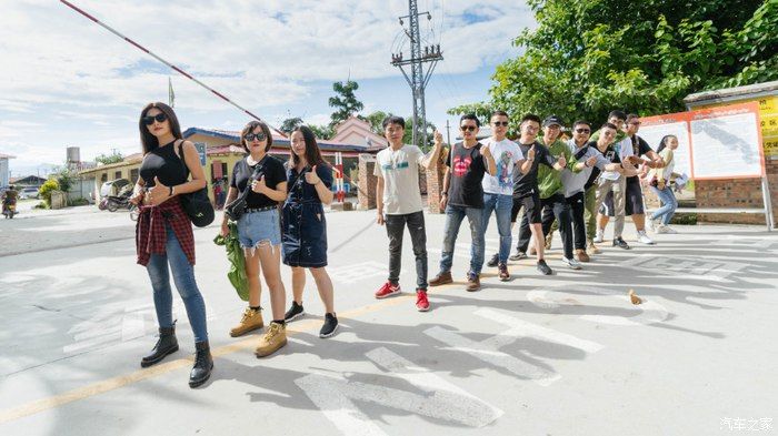 Jeep重走史迪威公路，大切诺基与我同在