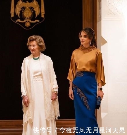  『约旦』约旦王后教我们职场穿搭，7件不同款式衬衫，怎么穿都有范儿
