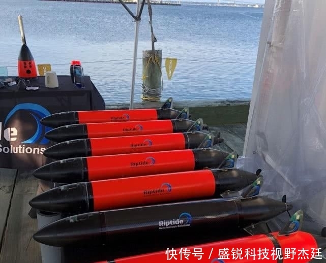 无人机可以@查打潜艇出新招儿?用无人机群与艇群玩饱和攻击?实际还有难题未搞定