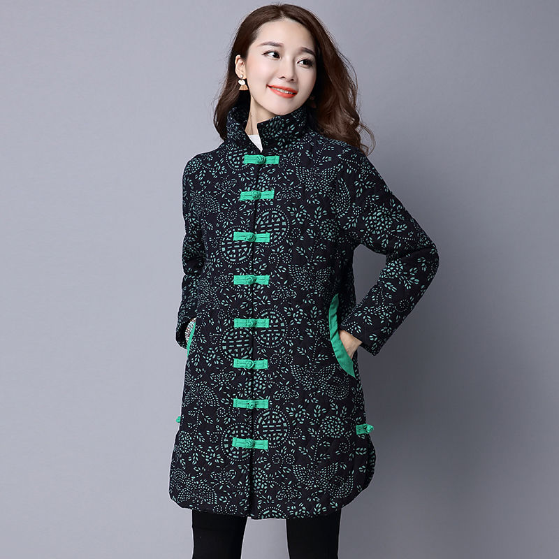 南方要秋后才能穿，北方现在穿刚好!流行的八款棉衣，时髦又不贵