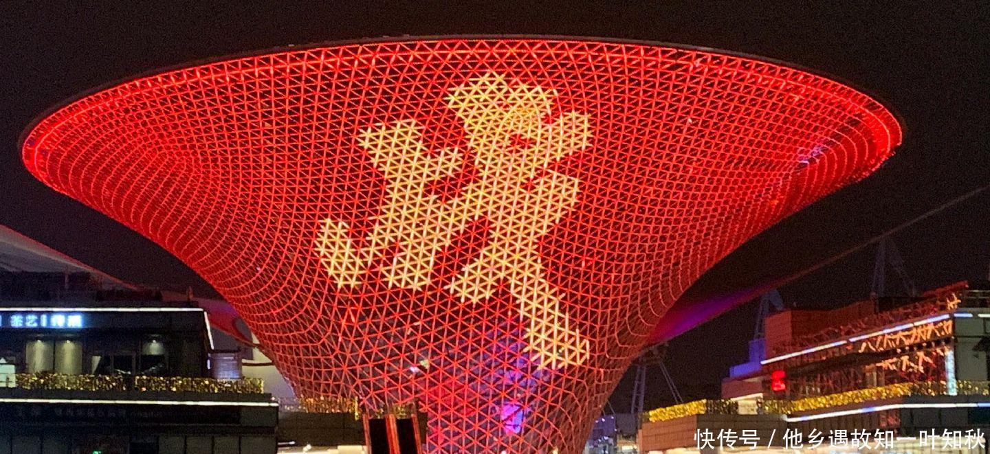 东方卫视跨年路透王一博