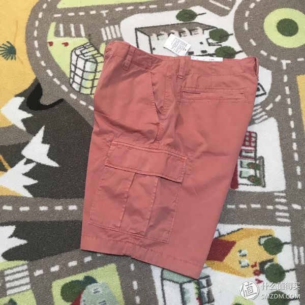 服饰快消品 篇七十七:又闷骚又实惠!UNIQLO 优衣库 男式工装短裤