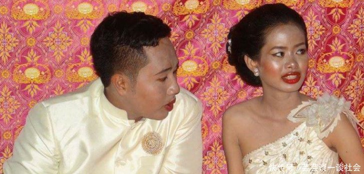 新婚当天新娘被画成如花，换了一位化妆师后，竟美成这样