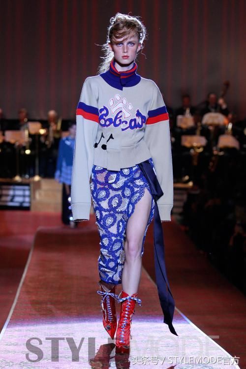 错视感的双拼印花才是今夏秋冬的最新流行指南！