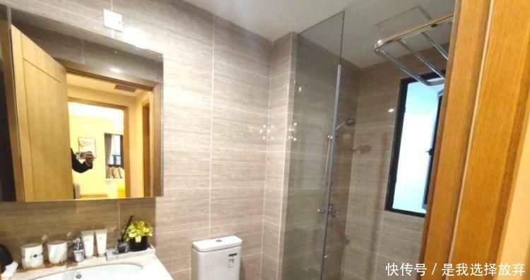 参观:参观90㎡两居室样品房, 时尚清新的精装效果, 以后买房也要这么装