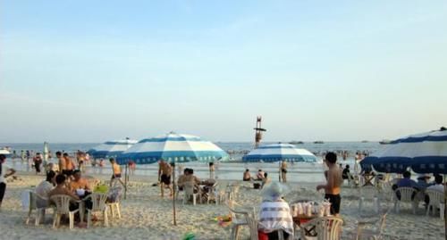 中国又一收费景区“投降”了，门票100没人去，如今已开始免费