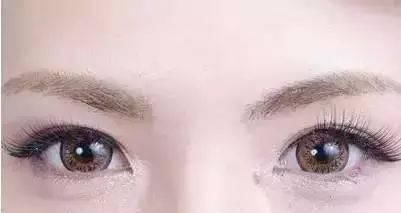  眼妆■十分“想”说丨卧蚕怎么画？两招教你轻轻松松化立体式眼妆画法！