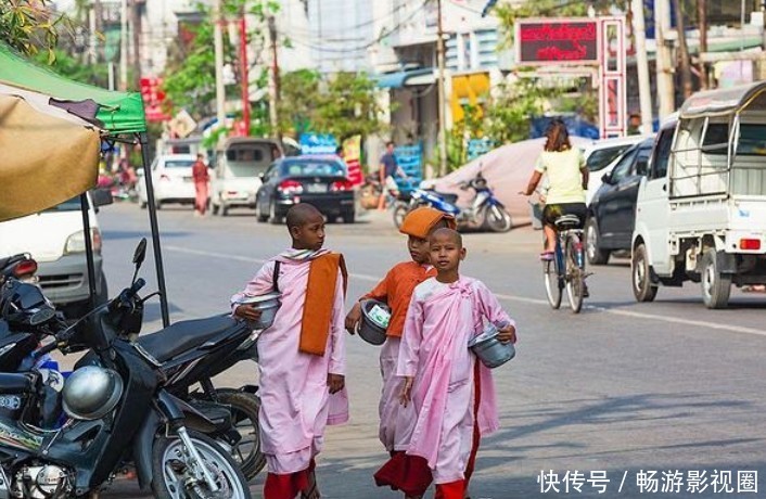 宣布对中国取消免签后，大量水果烂在地里卖不出去，付出代价太大