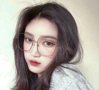  『满城』原宿风·女生·头像：为你明灯三千，为你花开满城