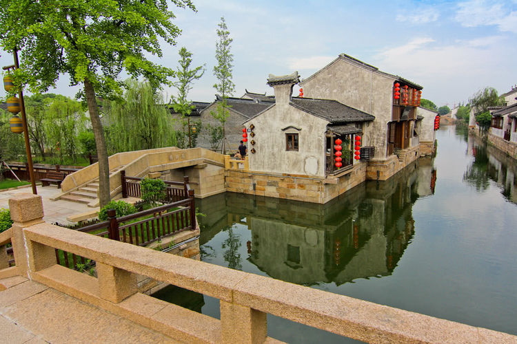 我国又一古镇作死，收高价门票，游客觉得不值，连商家也纷纷撤离