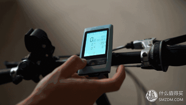 不专业通勤骑行者角度评测山人技术 DISCOVERY智能码灯