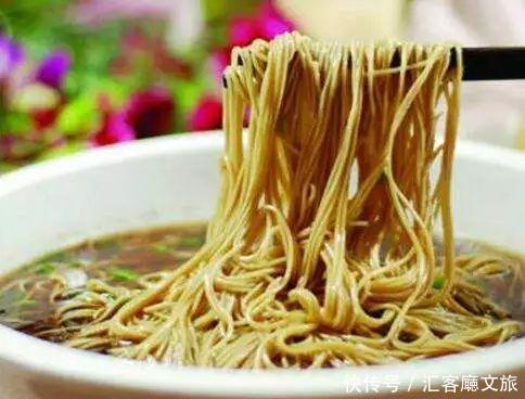 比长沙低调，比苏杭更有味道，她才是公认的世界美食之都