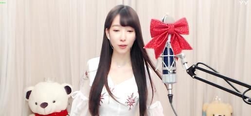 舞帝利哥发文暗指主播忘恩负义，杨大爷回应退网风波是无稽之谈!