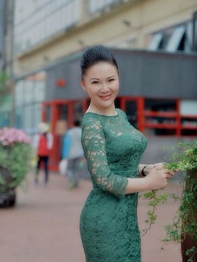 最能体现东方女性没美的服装:旗袍,将婀娜多姿的身材一览无余!