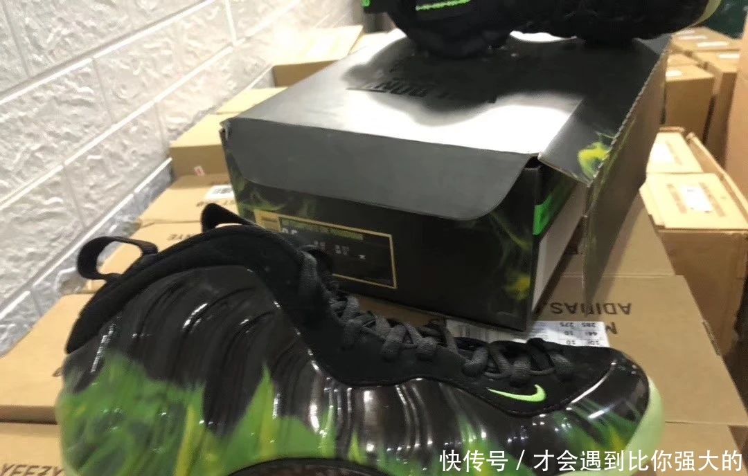 『喷泡』NIKE亲儿子操刀设计的喷泡“通灵男孩”纯原开箱实测