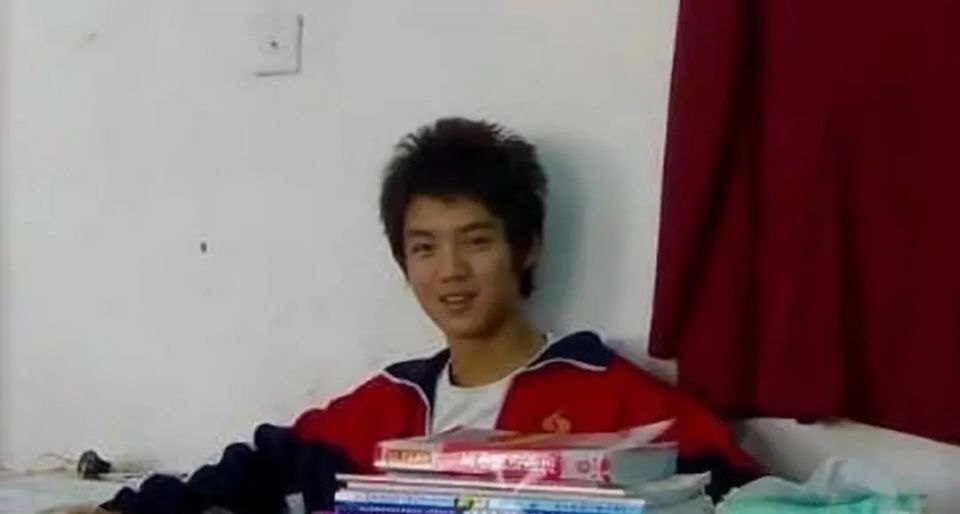 这些假到好笑的谣言和八卦，都是小学生编的吗哈哈哈......