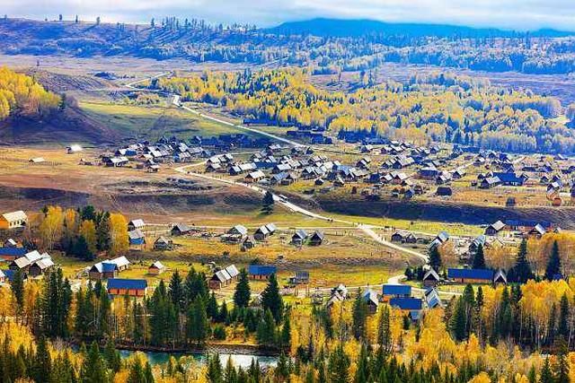 中国最美的摄影天堂——北疆边陲，比瑞士风光更美