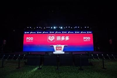 分手、离婚充斥每日热搜，你还相信娱乐圈里有真爱么？