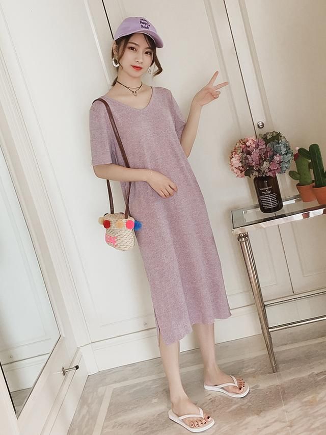 颇具设计感的休闲范连衣裙，穿上它你就是人群中时尚的那个