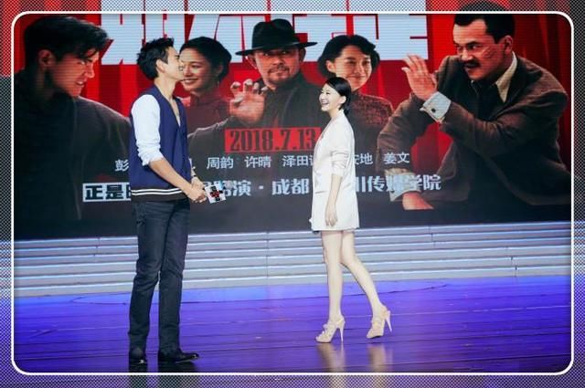 冻龄只服许晴!49岁年龄却有20岁的脸，网友:这嫩绝不是装出来的