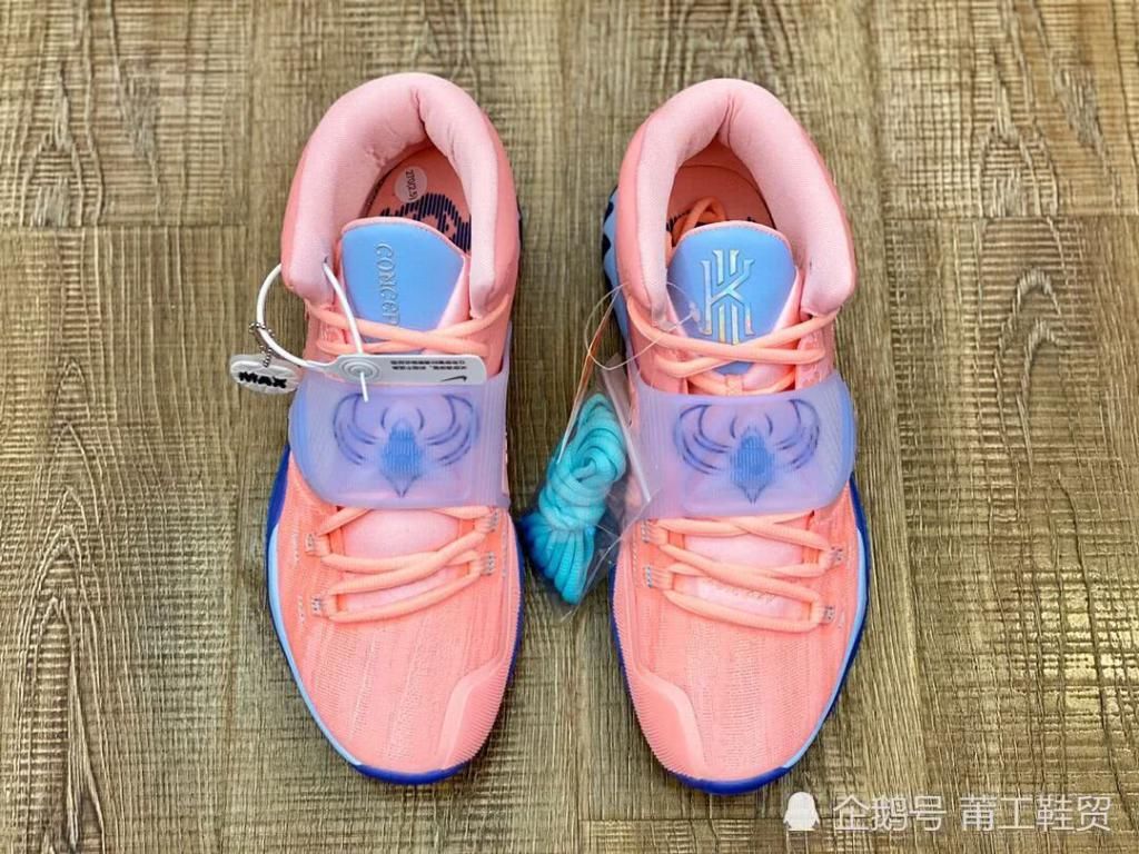  球鞋|这款400不到的球鞋，除了不透气实战无压力！耐克Kyrie 6骚粉开箱