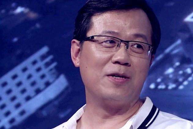 卓伟再次爆猛料, N姓男星与多位女星发生过关系, 网友们评论亮了