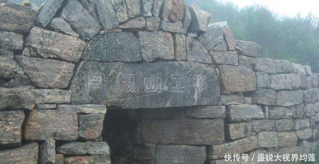 这个景区是河北省五大高峰之一，有200多个景点，可却不敢叫做山