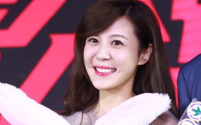  「脸上」女人脸上若有3个窝,是天生的“女神”潜力股,占一个都是高颜值