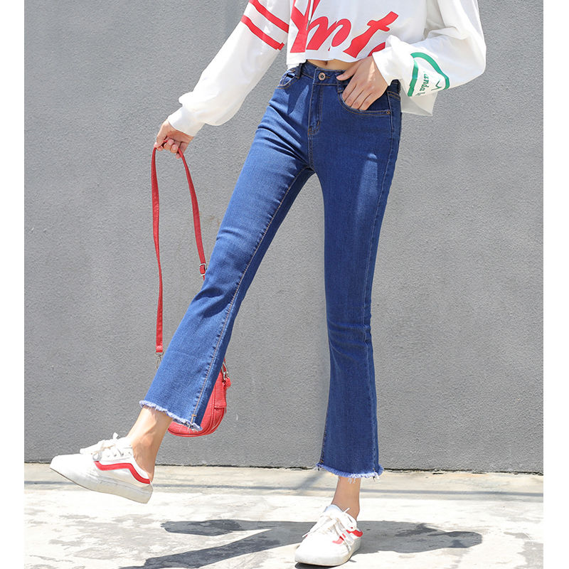 会打扮的女人都不穿裙子了，现在流行下面这些女裤，美出新高度