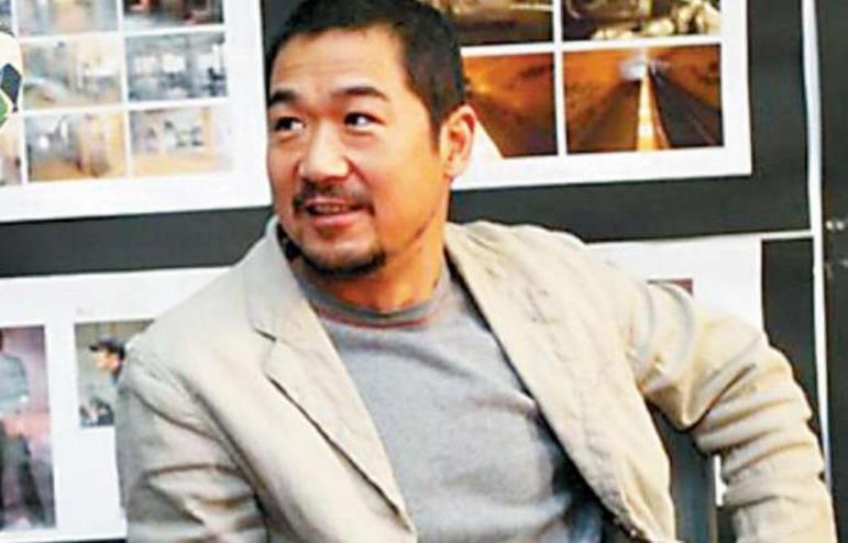 冯小刚发十问怒斥崔永元告密无底线, 张国立点