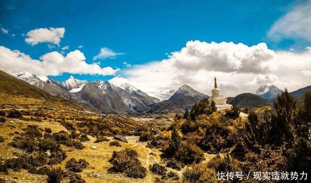别错过秋天的林芝，景色堪比喀纳斯，最不该错过秋色童话世界