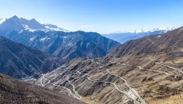 租车自驾318川藏线，这样走可以省5000-10000块钱