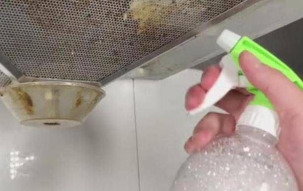 厨房去油污还在用小苏打?学会这个小窍门,
