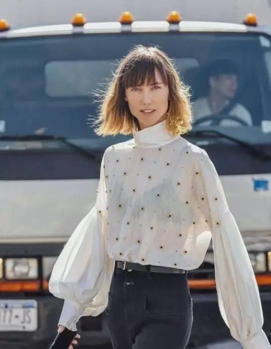 换季：春夏换季最时髦的几件衬衫