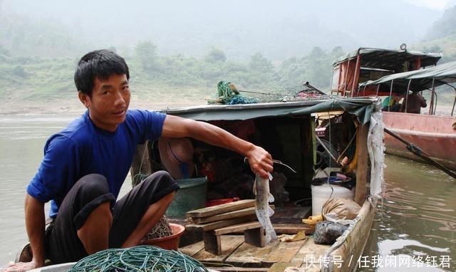  【捕获到】它比刀鱼更珍贵，被誉为“淡水鱼之王”，被误当鲶鱼