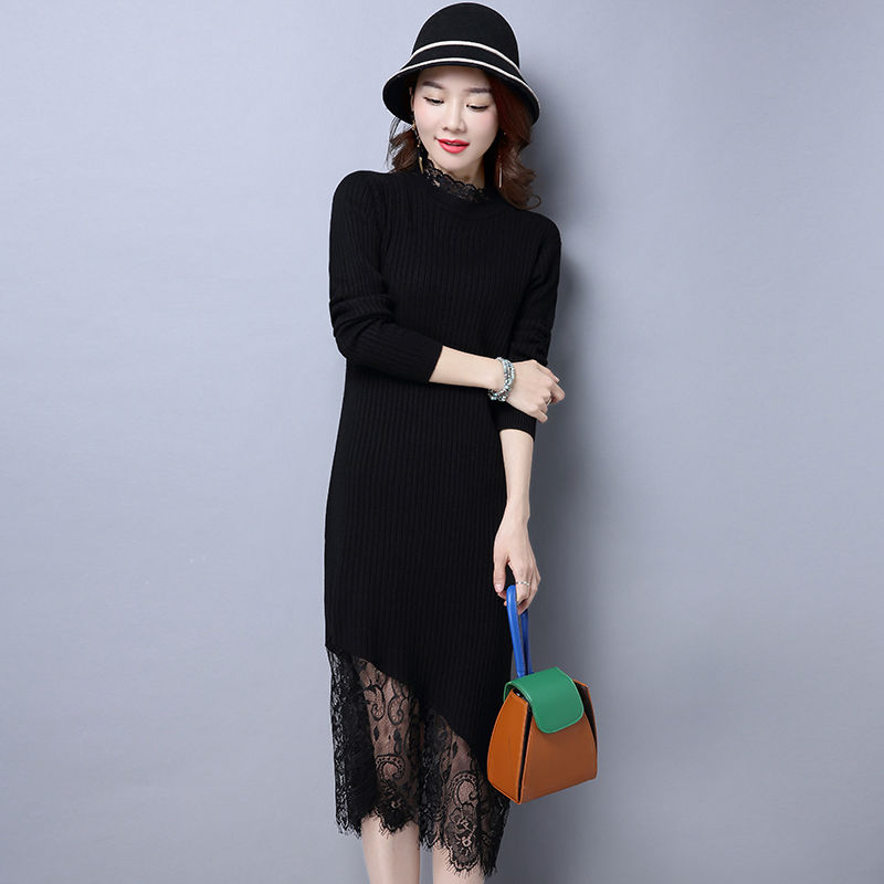 刚上架就火了的“毛衣裙“，比卫衣时髦好看，配一双袜靴就更美了